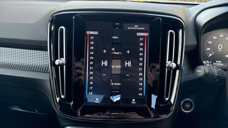 Volvo Xc40 1.5 T3 [163] R DESIGN 5dr Geartronic Petrol Estate